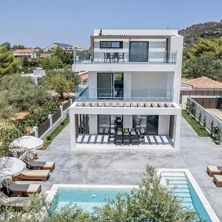 فيلة Infinity - Private Pool, Close To Centre, By Zantewize *