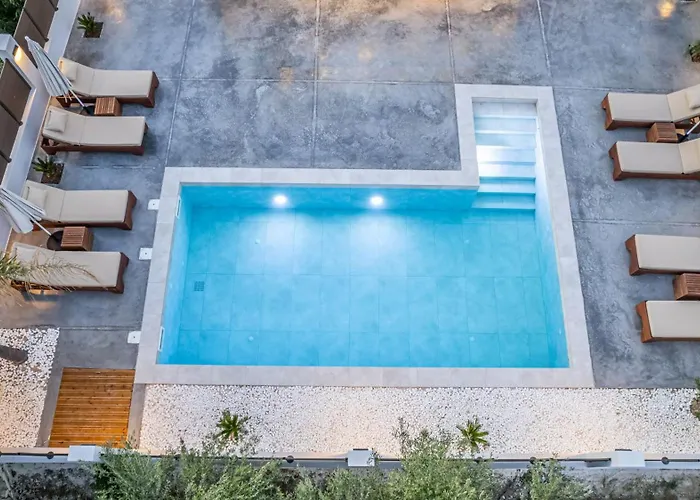 Infinity - Private Pool, Close To Centre, By Zantewize 别墅 *