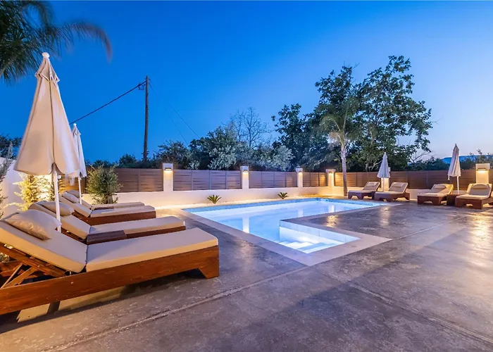 别墅 Infinity - Private Pool, Close To Centre, By Zantewize