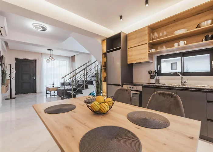 Infinity - Private Pool, Close To Centre, By Zantewize 别墅 Kalamákion