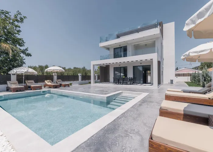 Infinity - Private Pool, Close To Centre, By Zantewize Kalamaki (Zakynthos)